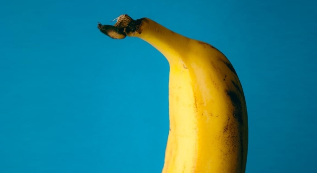 put a banana in your ear, banana, funny, banana nutrition, vitamins in bananas, banana facts, banana trivia